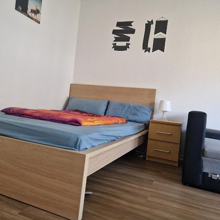 Abbey Homestay Frankfurt nad Menem Zewnętrze zdjęcie
