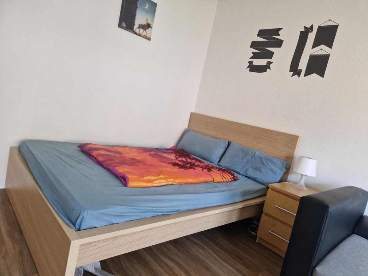 Abbey Homestay Frankfurt nad Menem Zewnętrze zdjęcie